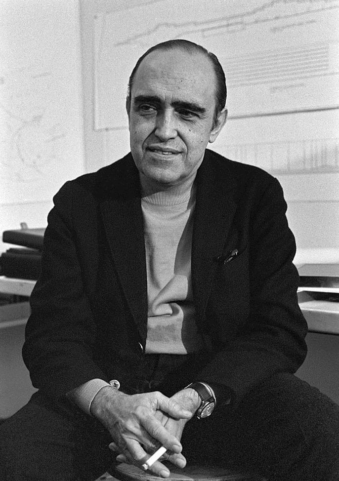 Retrato de Oscar Niemeyer, arquiteto brasileiro responsável por obras icônicas como a Catedral de Brasília e o Congresso Nacional