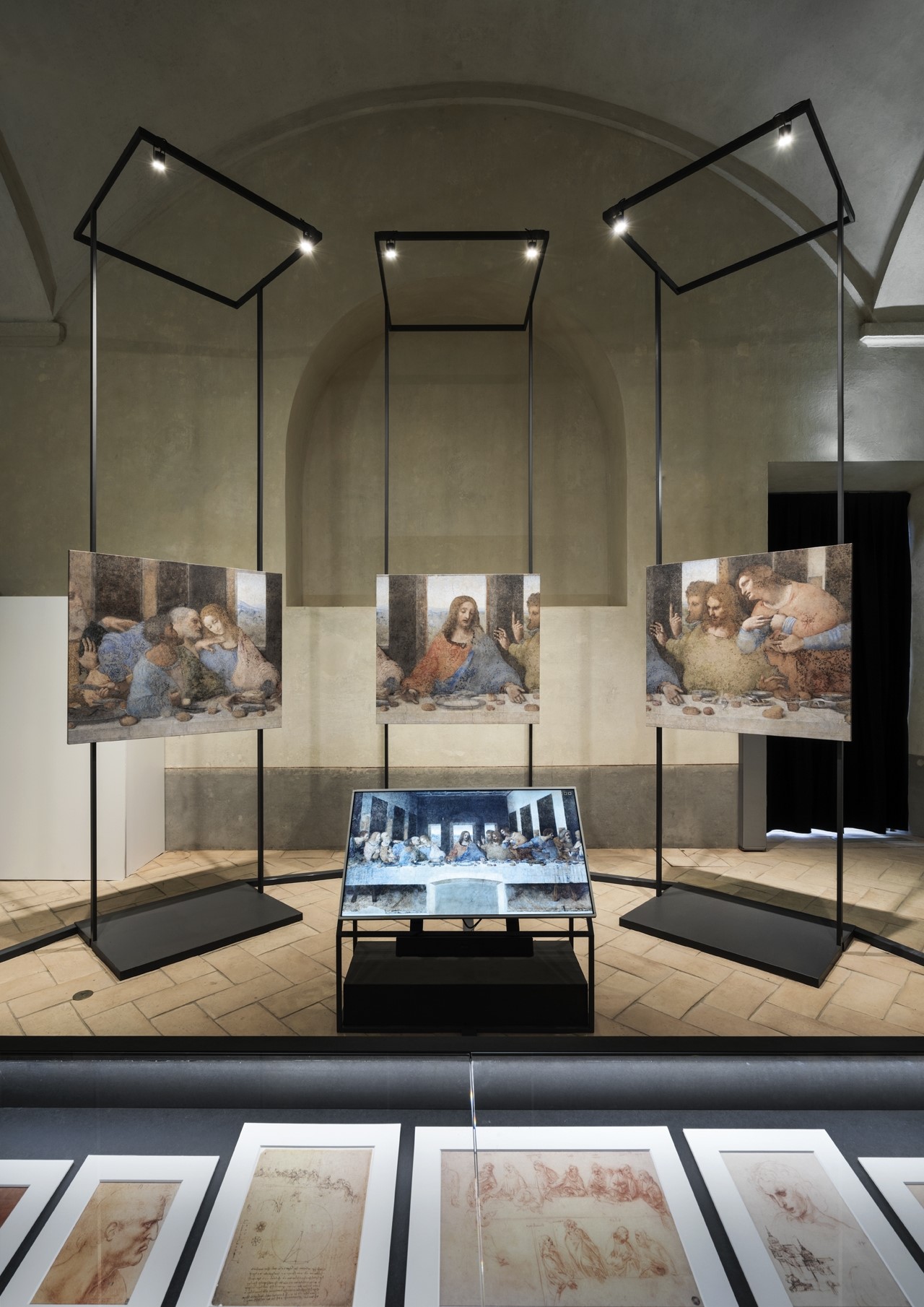 Paneles interactivos posibilitan que los visitantes vean la obra en zoom. (Foto: Andrea Martiradonna / BAMSphoto-Rodella / reproducción del sitio web del estudio Migliore y Servetto)