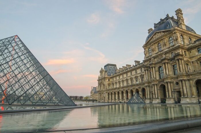 museus do Louvre