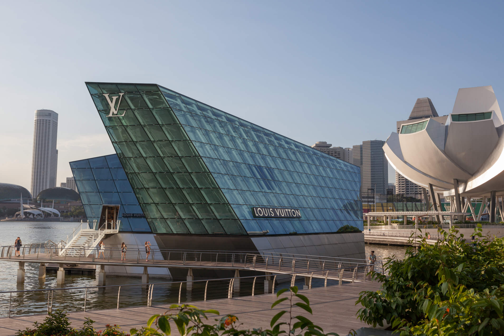 Louis Vuitton Singapore Marina Bay / April 2014 on Behance