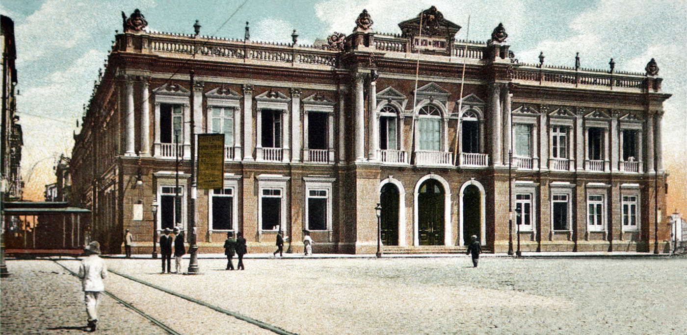 Palácio Rio Branco em 1910, antes de ser bombardeado pelo próprio governo brasileiro