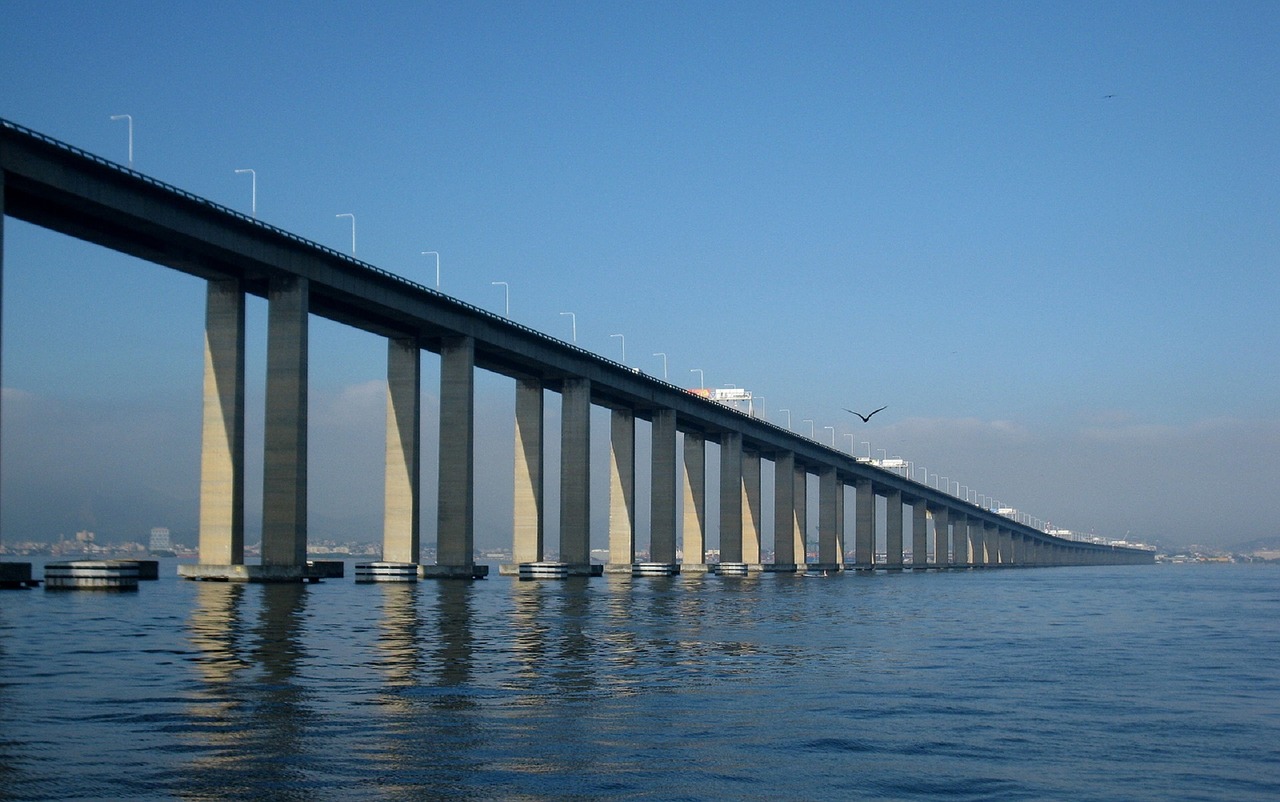 A ponte brasileira mais famosa é também a maior do país (Foto: Needpix)