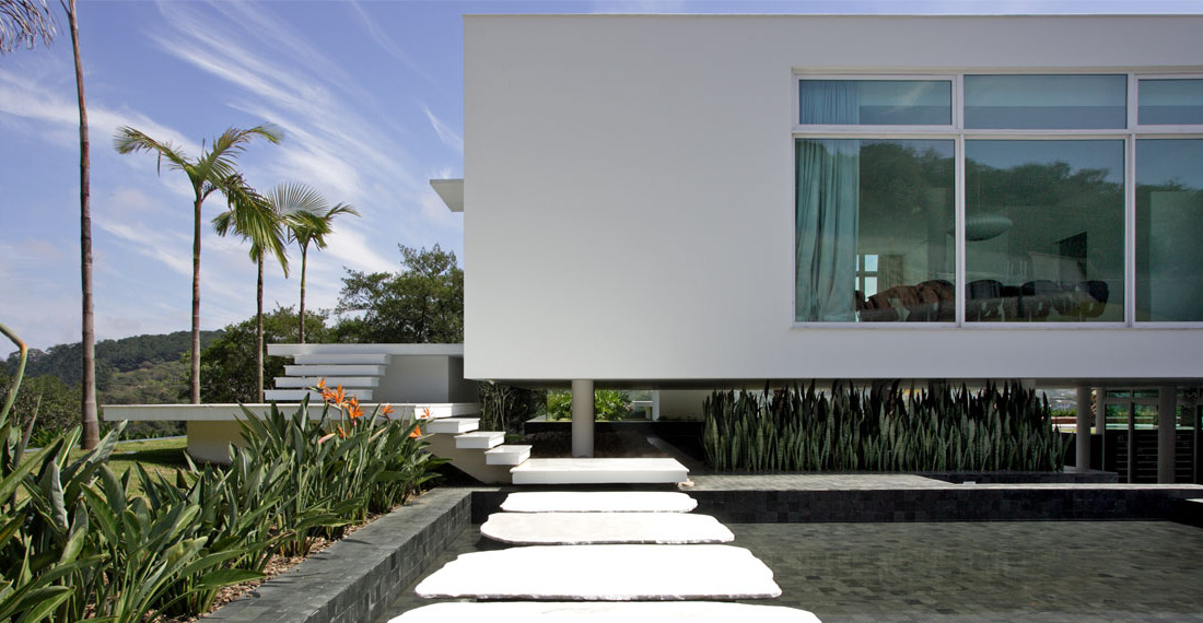 Casa OB por Marcos Bertoldi, 1999 (Foto: Ricardo Almeida)