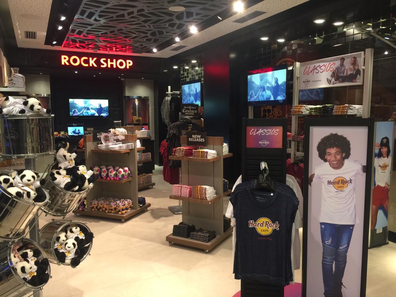 HRC Fortaleza também conta com o Rock Shop, espaço com produtos da franquia (Projeto: Unyt)