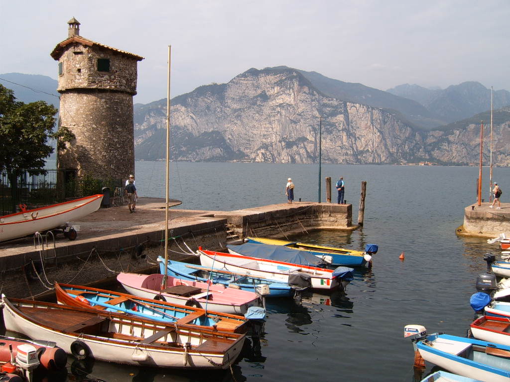 Detalhe do Lago de Garda, considerado o maior da Itália (Foto: Markus Bernet)