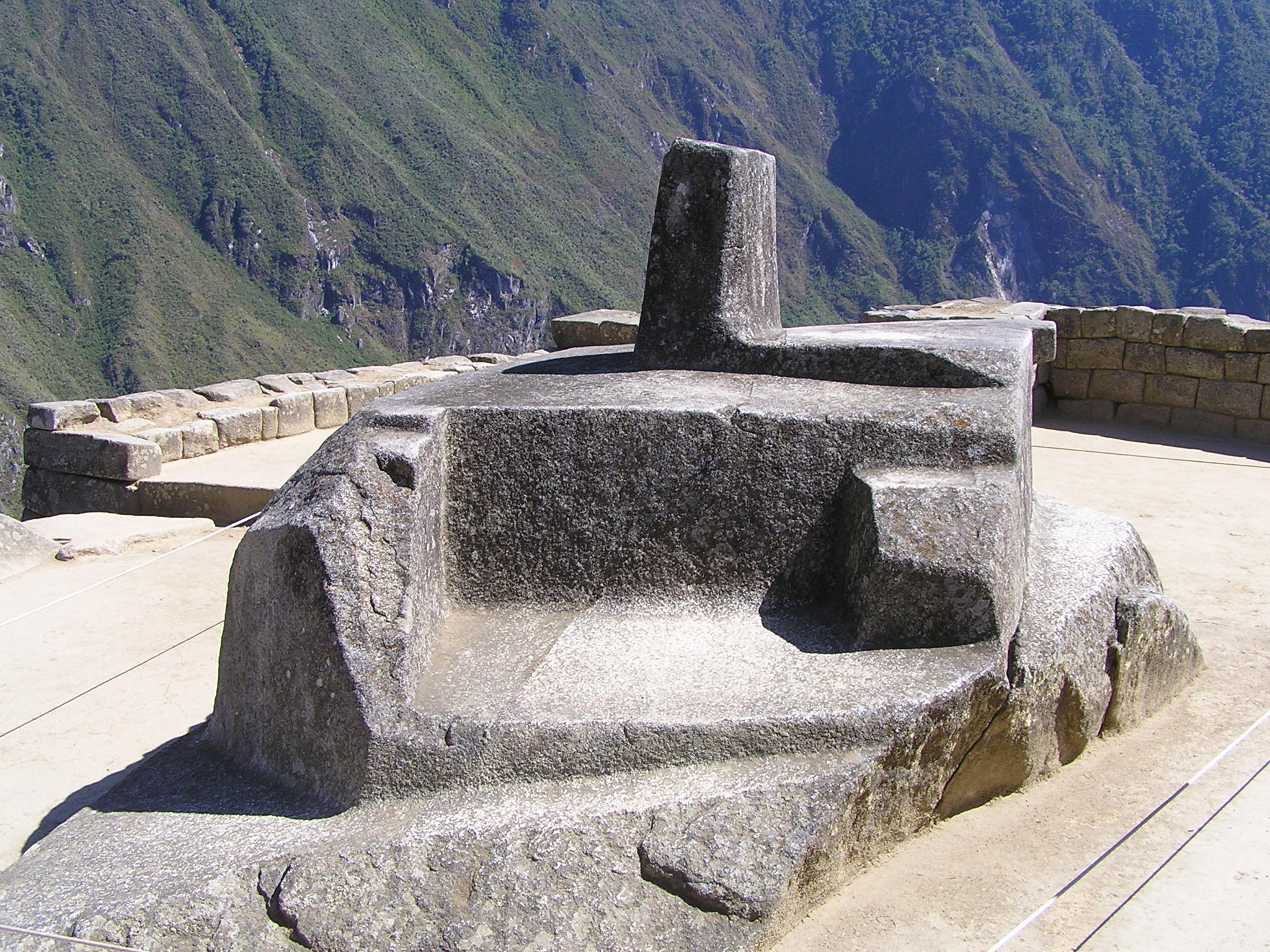 O intihuatana é o principal ponto sagrado da arquitetura inca