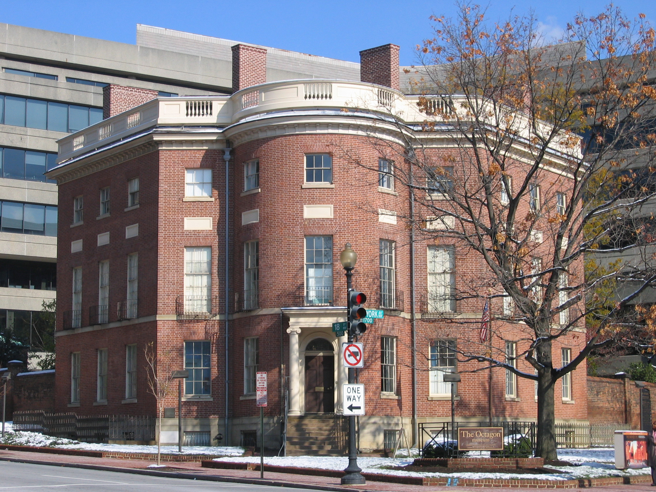 Construída no século XIX, The Octagon House é de propriedade do American Institute of Architects 