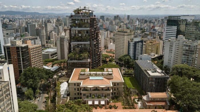 Vista aérea do complexo onde foi erguido o Rosewood São Paulo