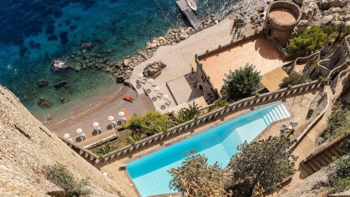 beach club e piscina de hoteis na Itália