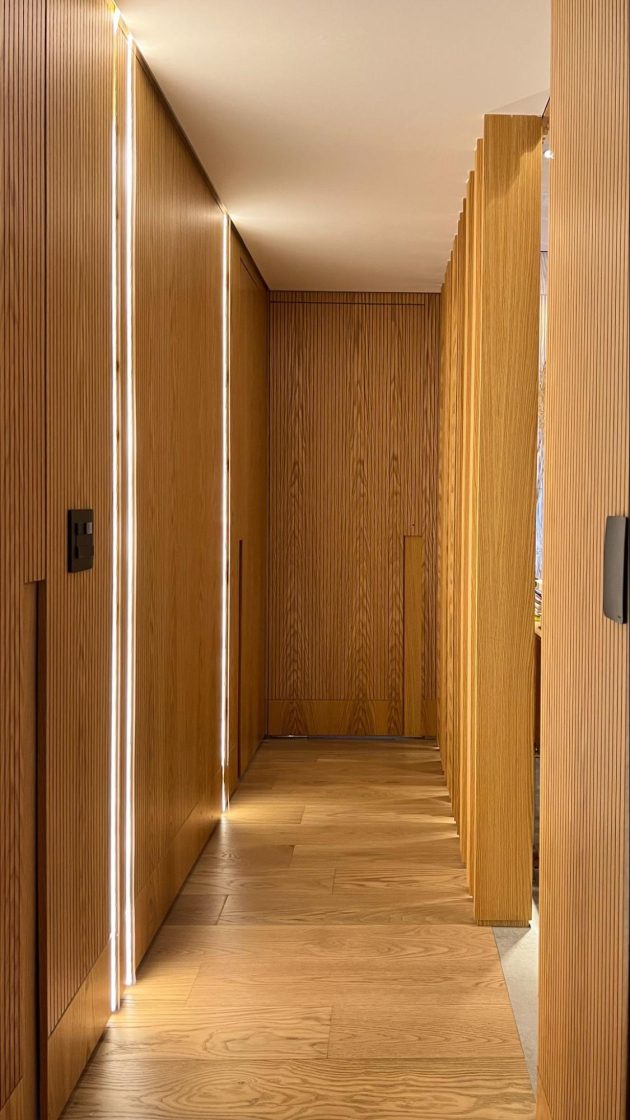 corredor de madeira