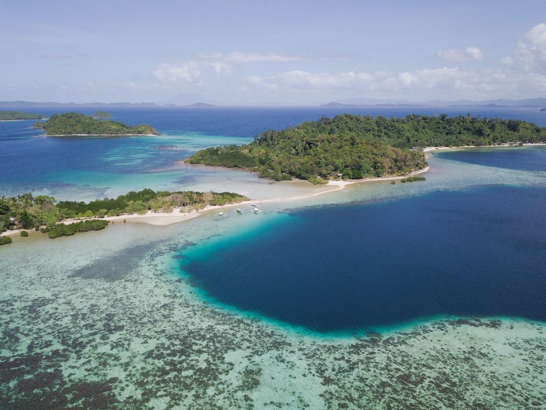vista aérea de Palawan, uma das inúmeras ilhas do país