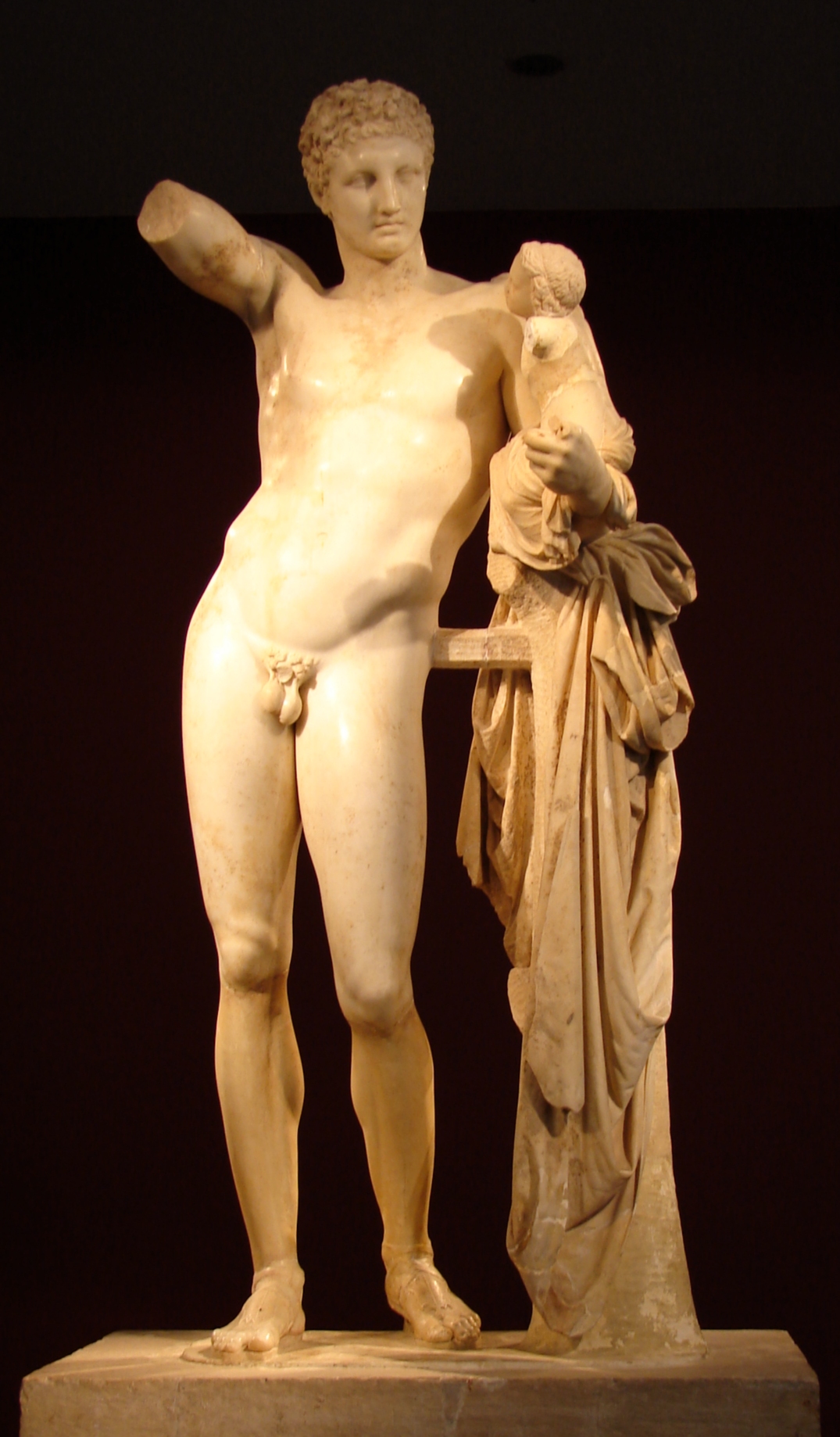estátua de hermes em olímpia