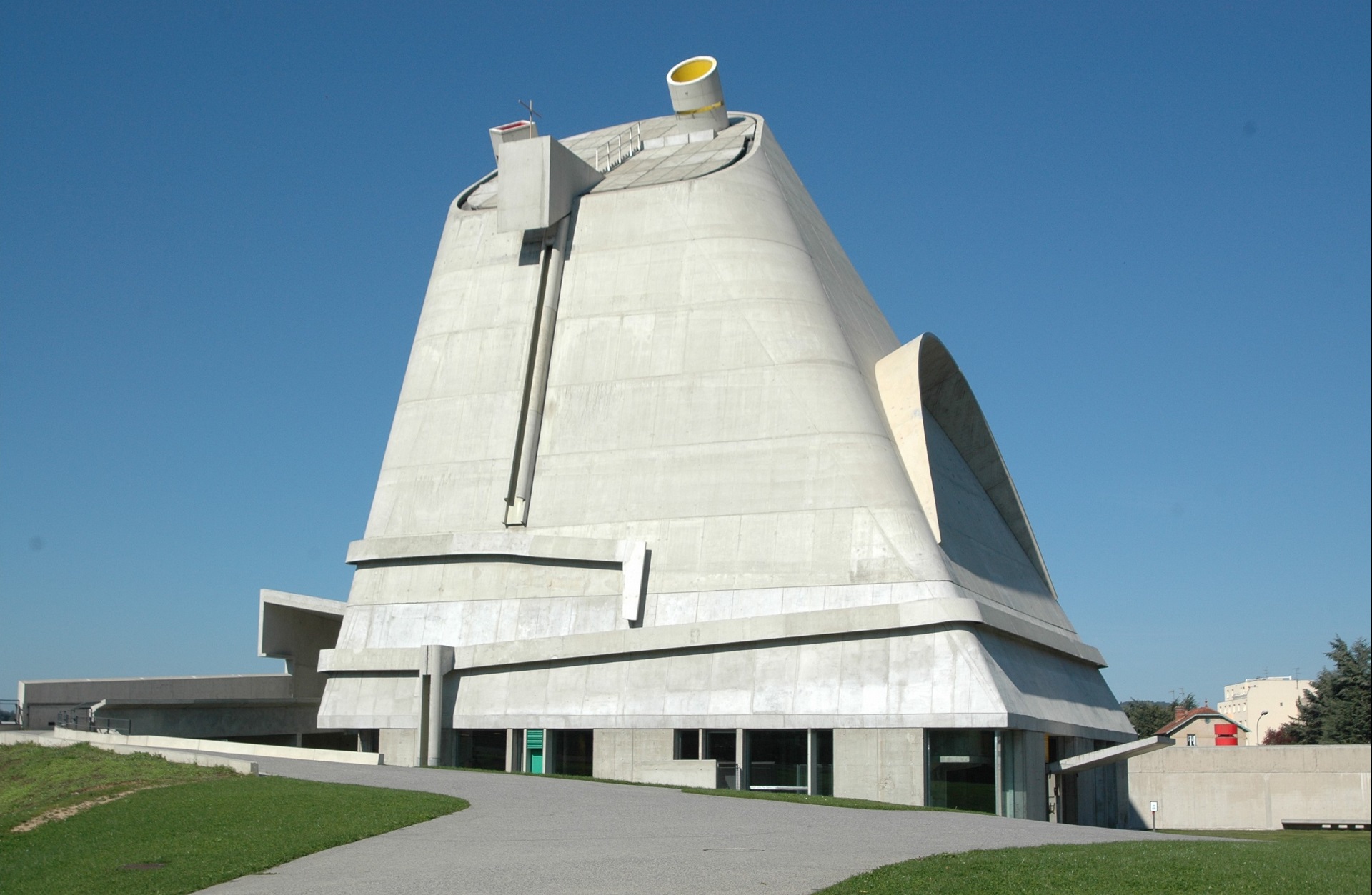 Igreja de Saint-Pierre, de Le Corbusier