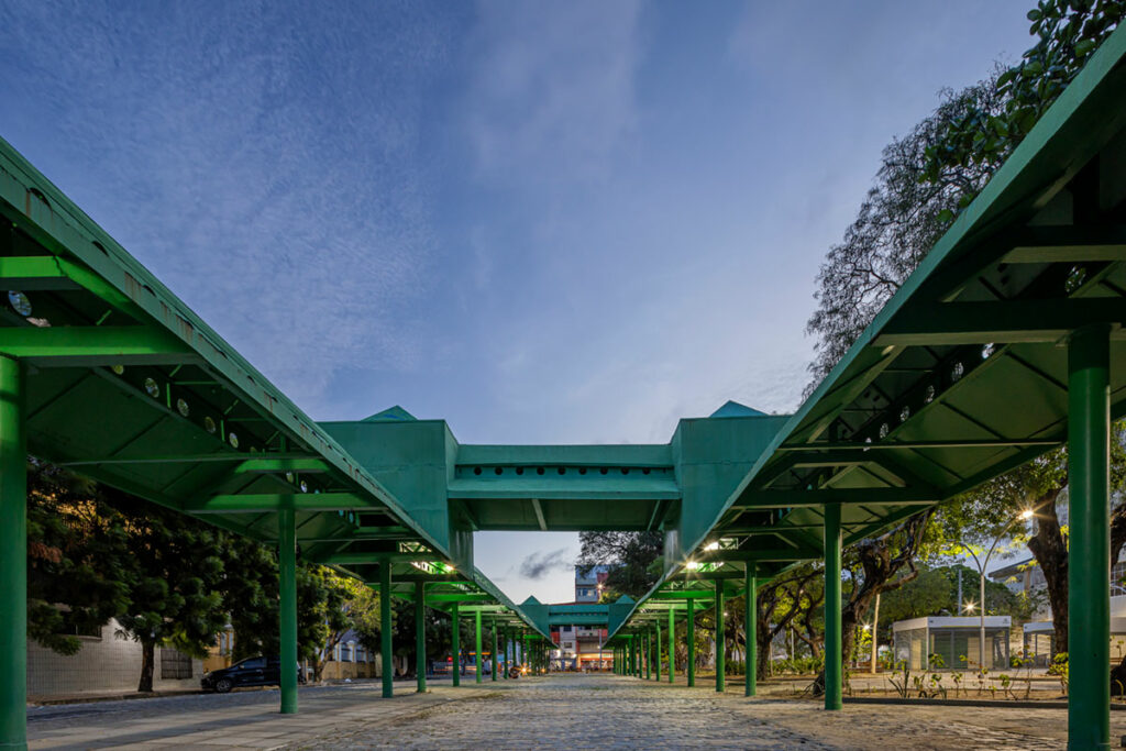 Terminal e Praça Sagrado Coração de Jesus