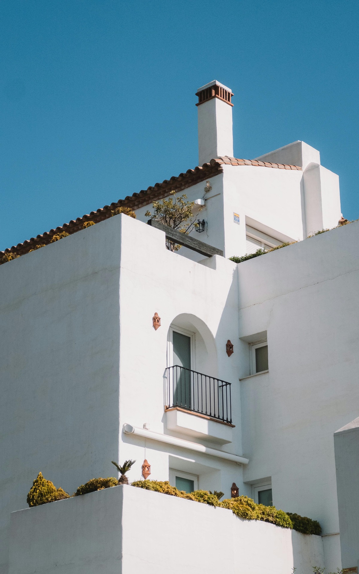 Fachada de casa que representa a arquitetura mediterrânea