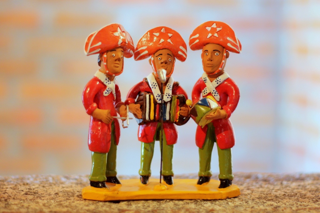 Esculturas em cerâmica