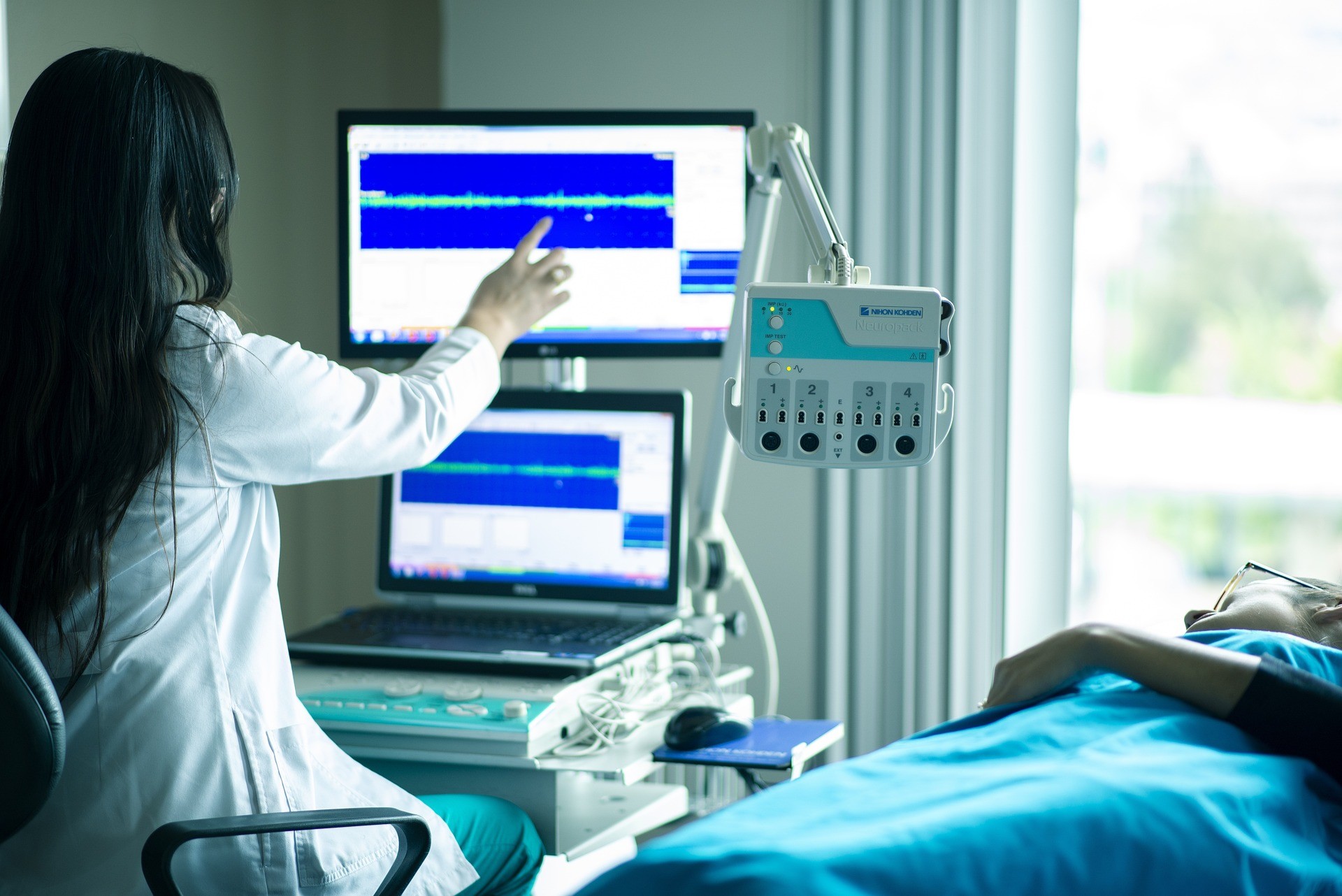 Atendimento médico em clínica