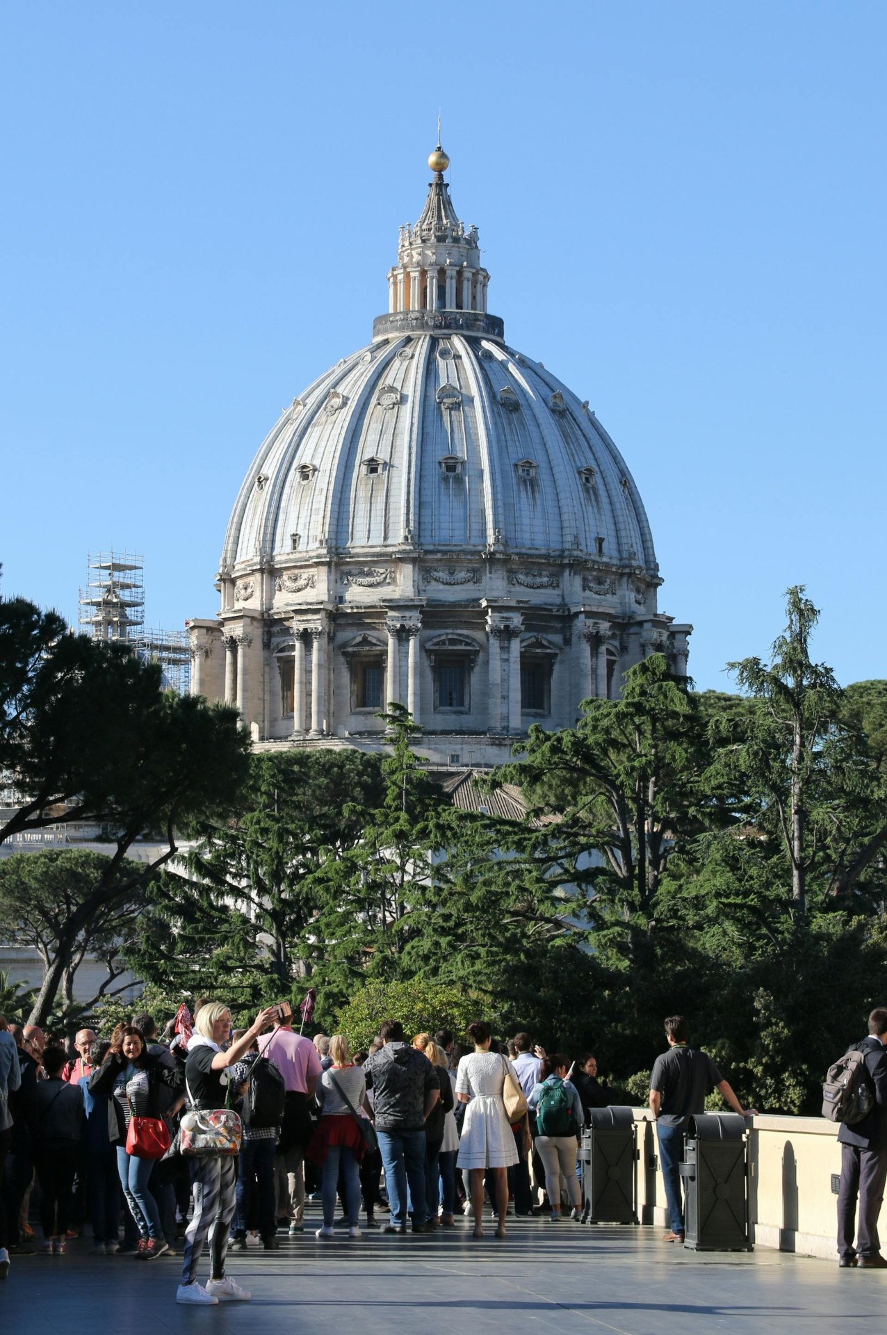 A cúpula da Basílica de São Pedro, a mais alta do mundo, ergue-se a 136 m de altura