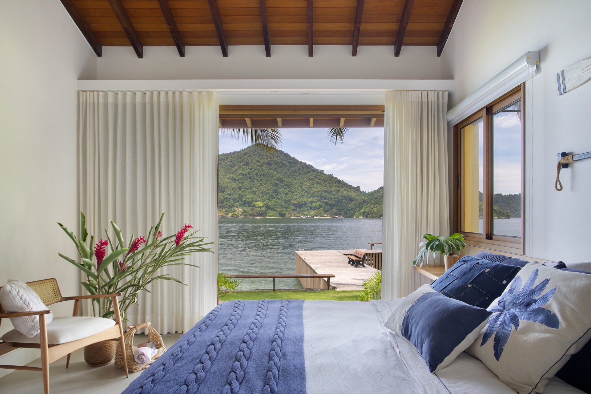 Quarto com vista para o mar