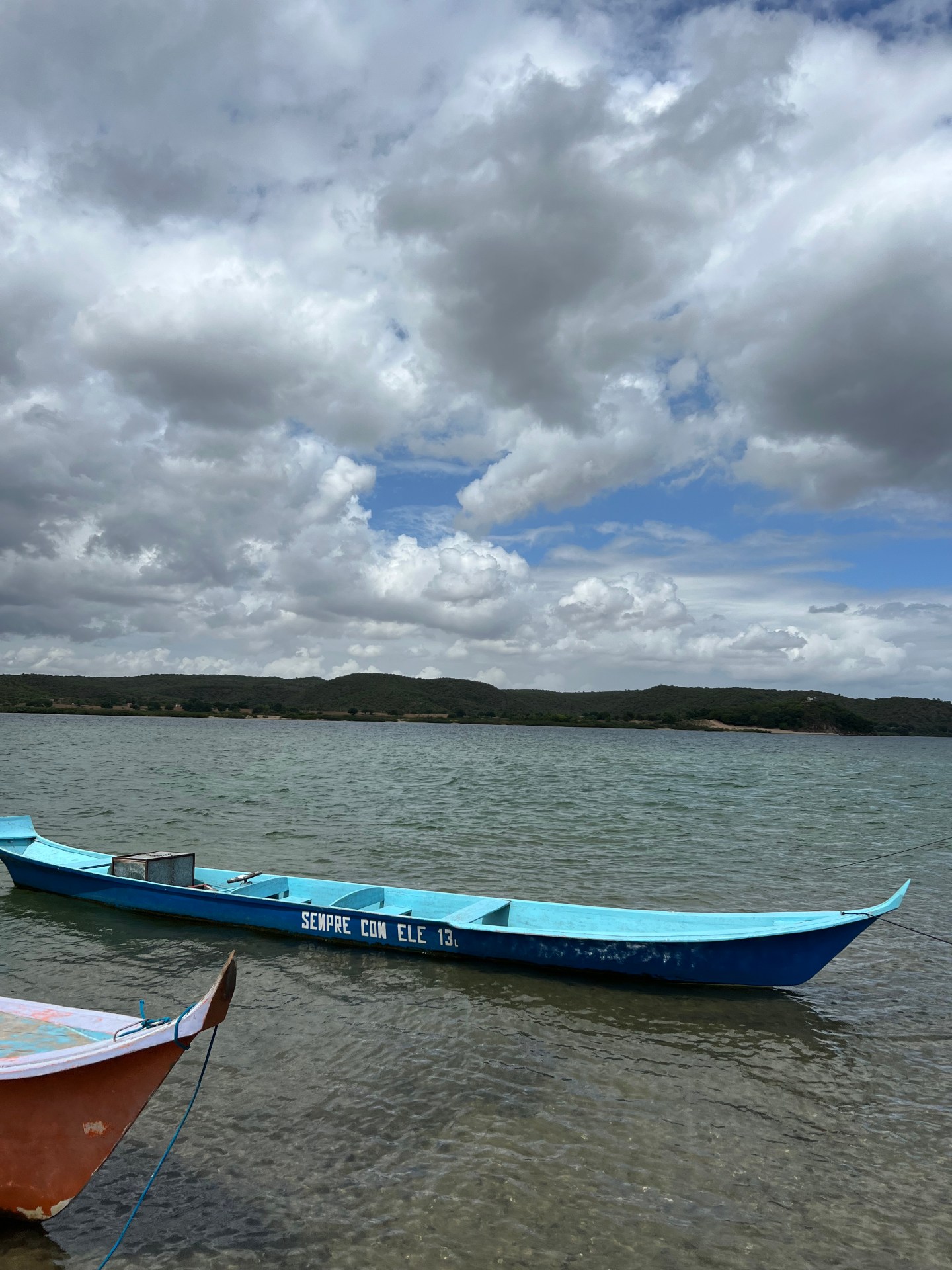 Barco à beira do Rio São Francisco