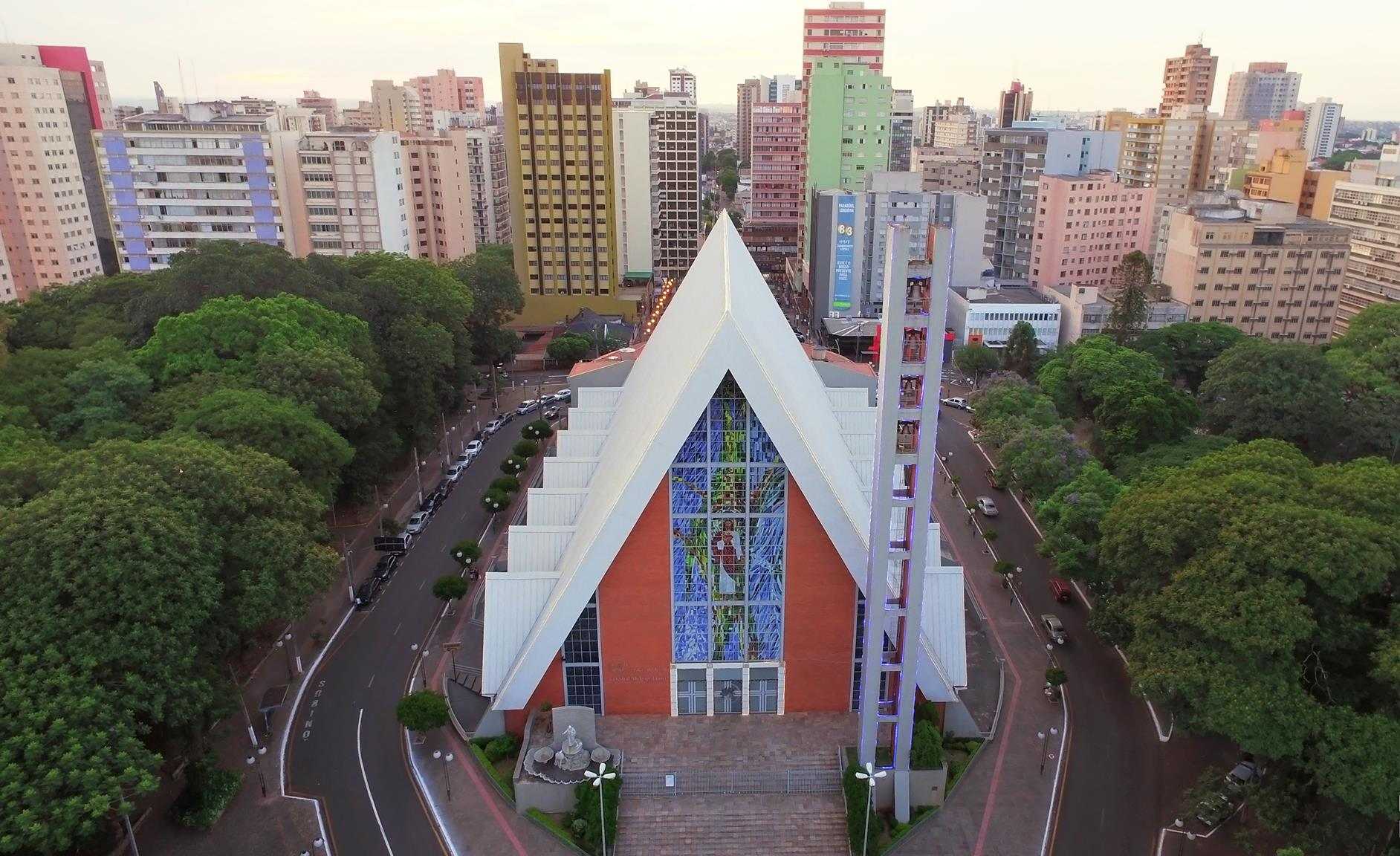 vista aérea da Catedral Metropolitana de Londrina