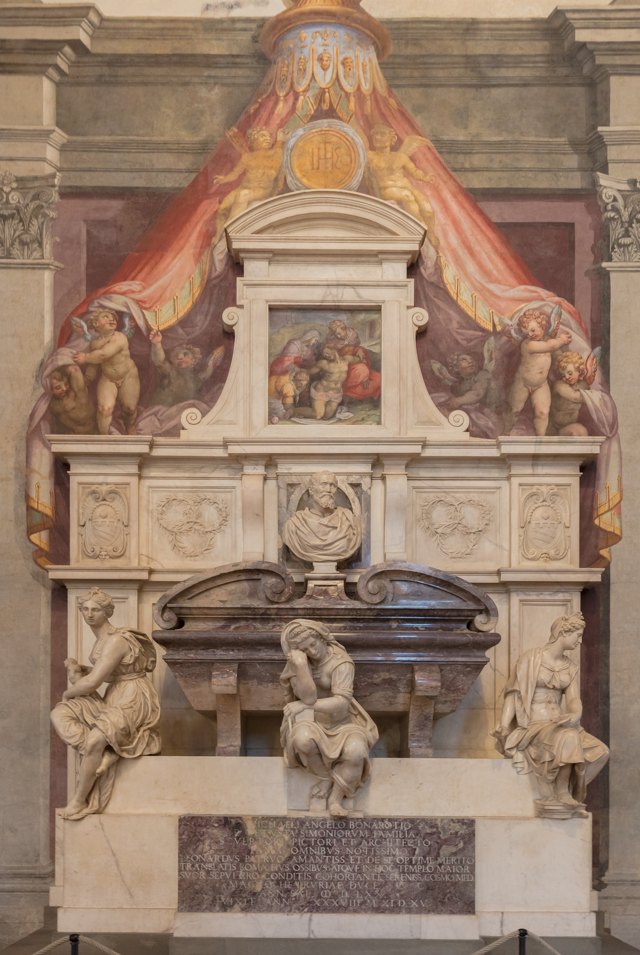 Túmulo de Michelangelo Buonarroti, localizado na Basílica de Santa Croce, em Florença