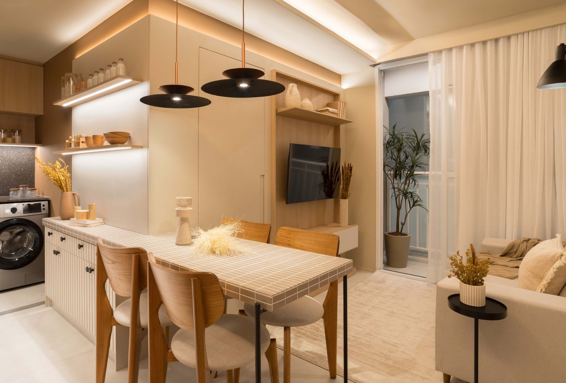 Uso de cerâmica como revestimento do tampo da mesa da cozinha