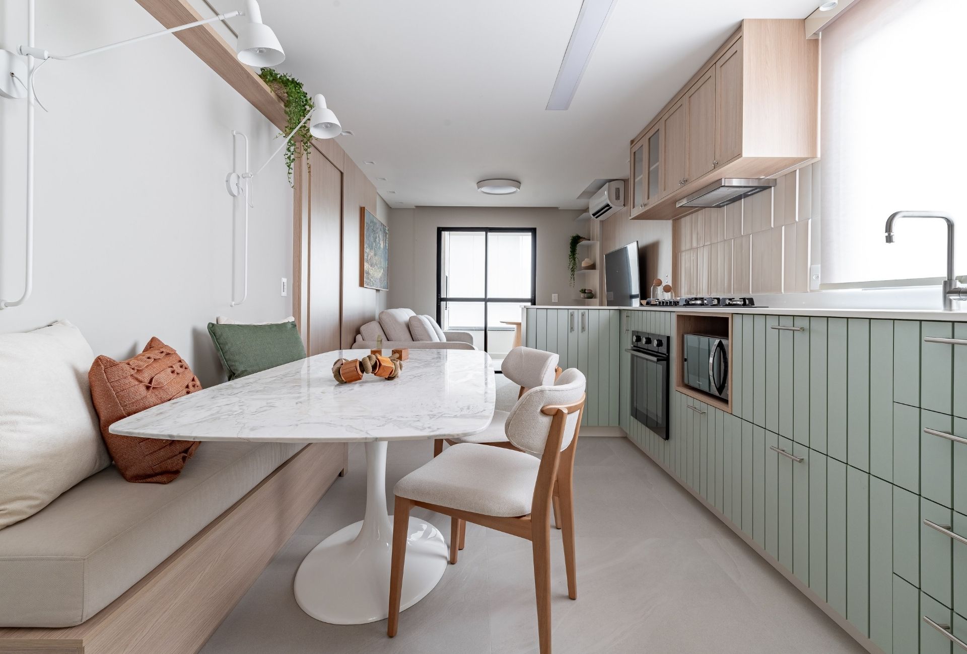 Cozinha em tons pastel e estilo vintage